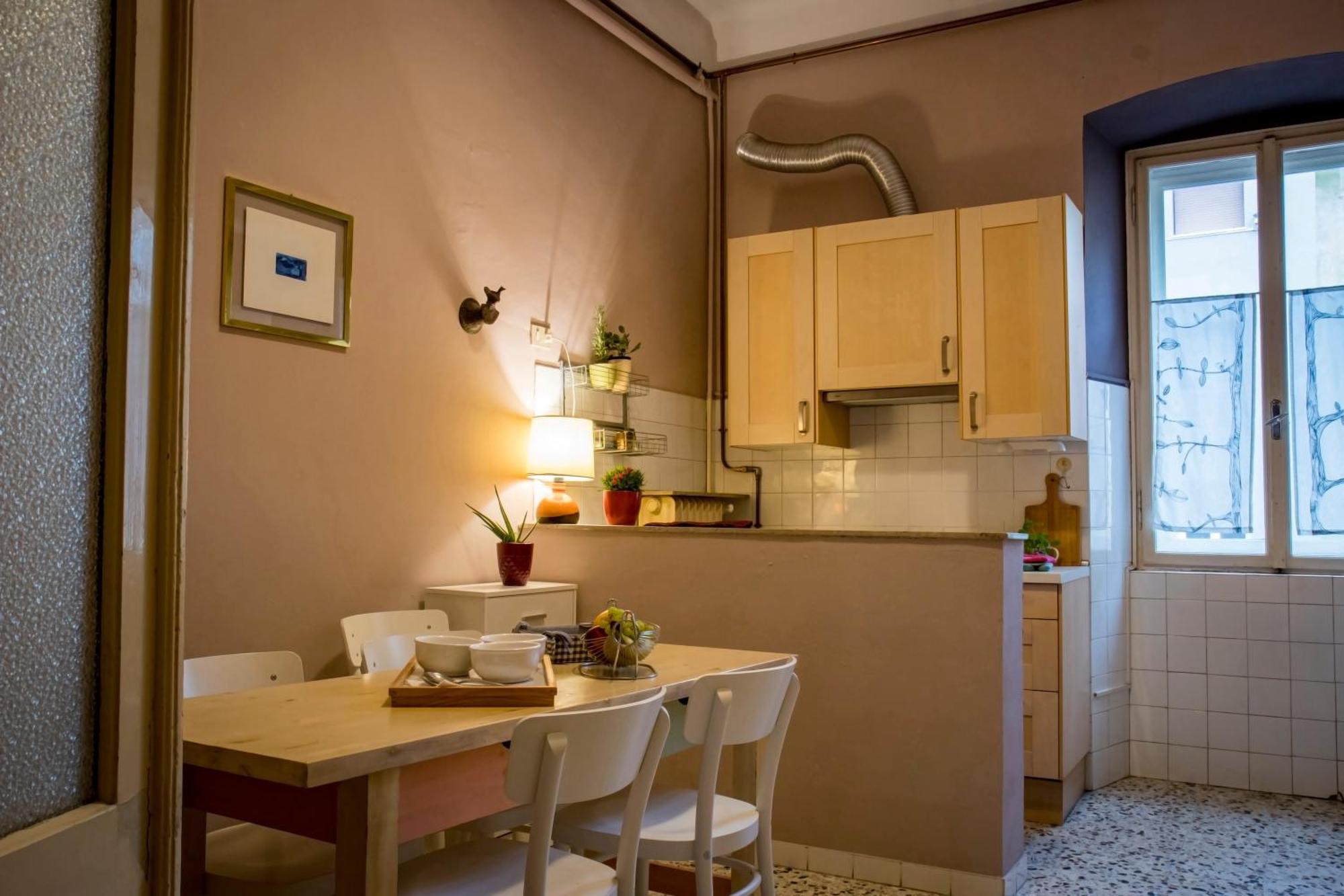 Hostel Teatro Triest Zewnętrze zdjęcie